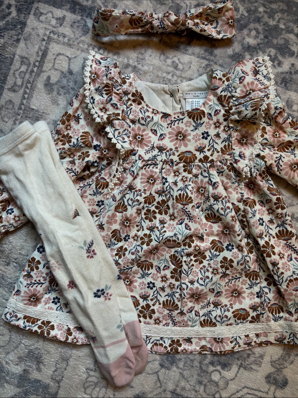 Max Studio Floral corduroy dress set